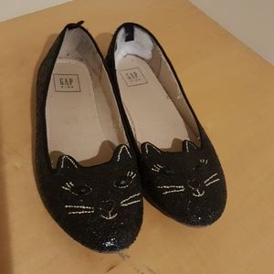 Girls size 3 Black kitty Flats- 0027